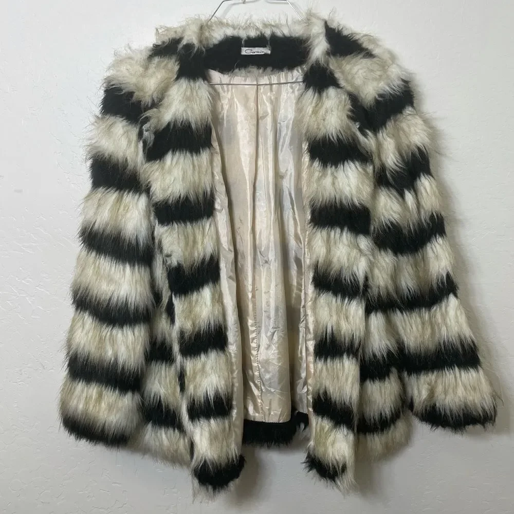 Carmin Black and Ivory Striped Fuzzy Faux Fur Coat size small